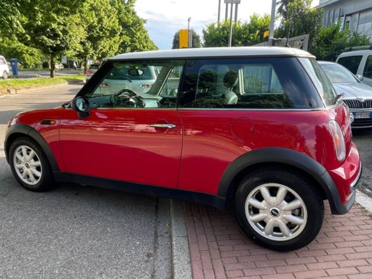 MINI Mini 2ª serie 2