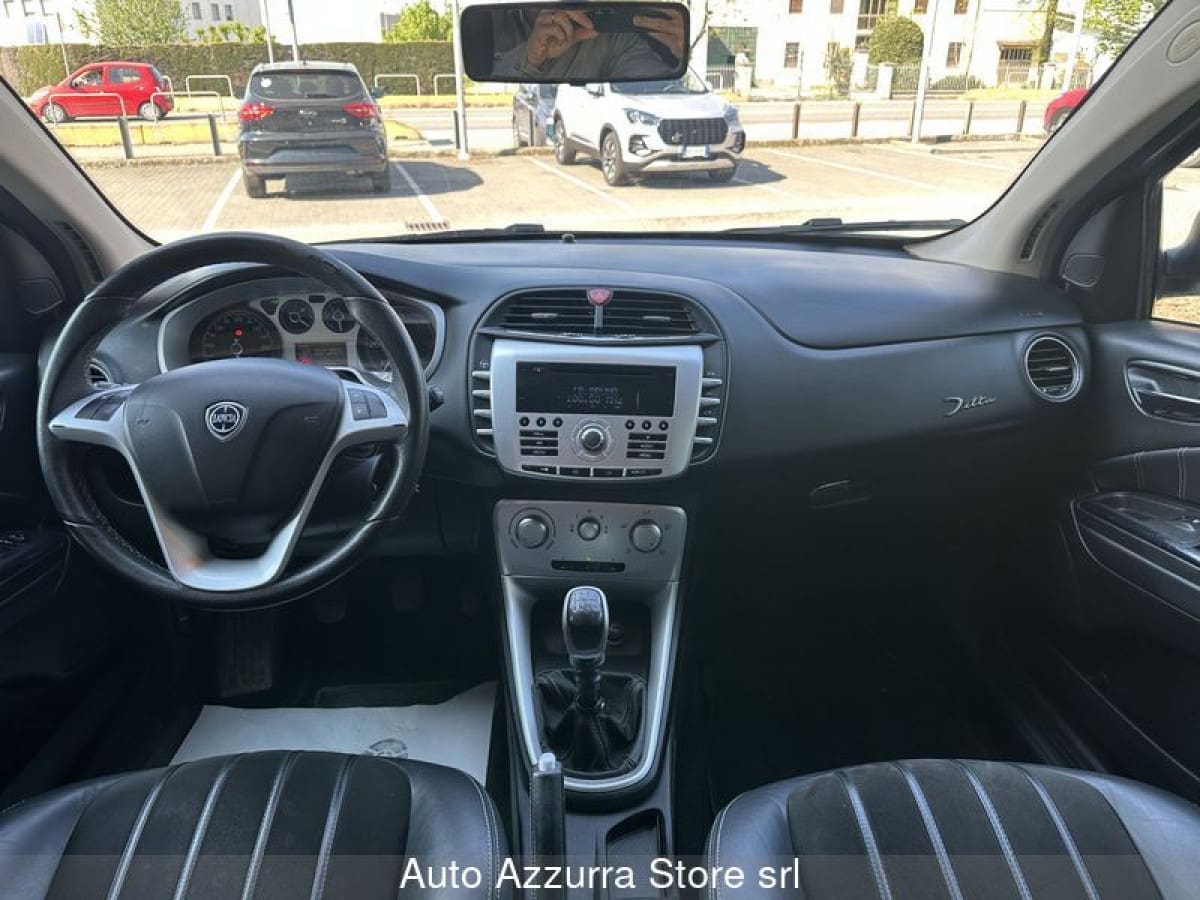 image desc