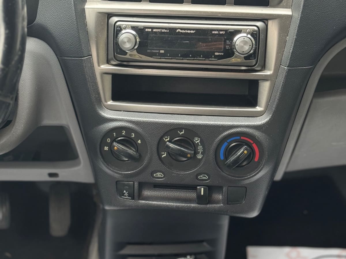 KIA Picanto 1ªs.(04/08) 5