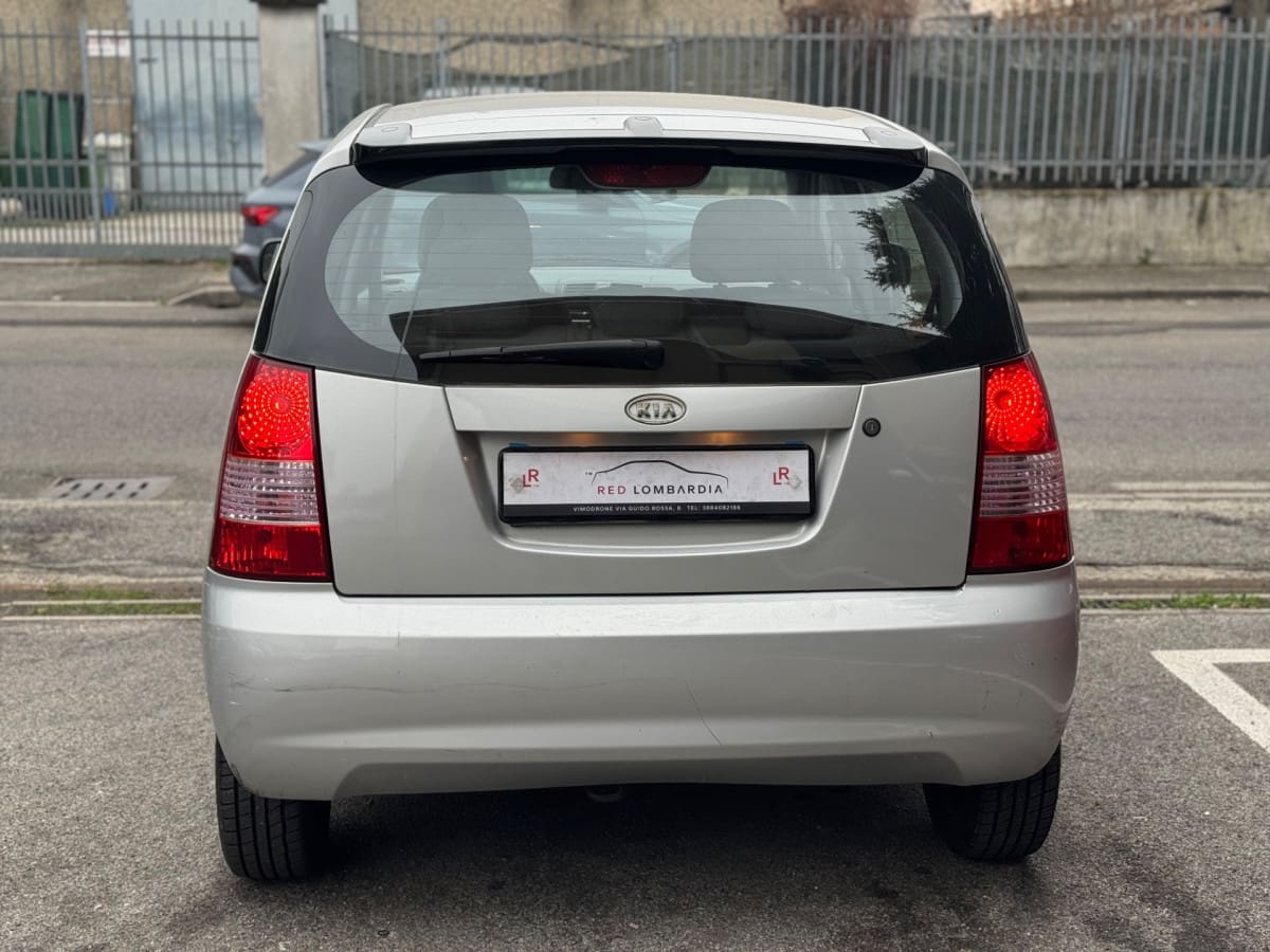 KIA Picanto 1ªs.(04/08) 10