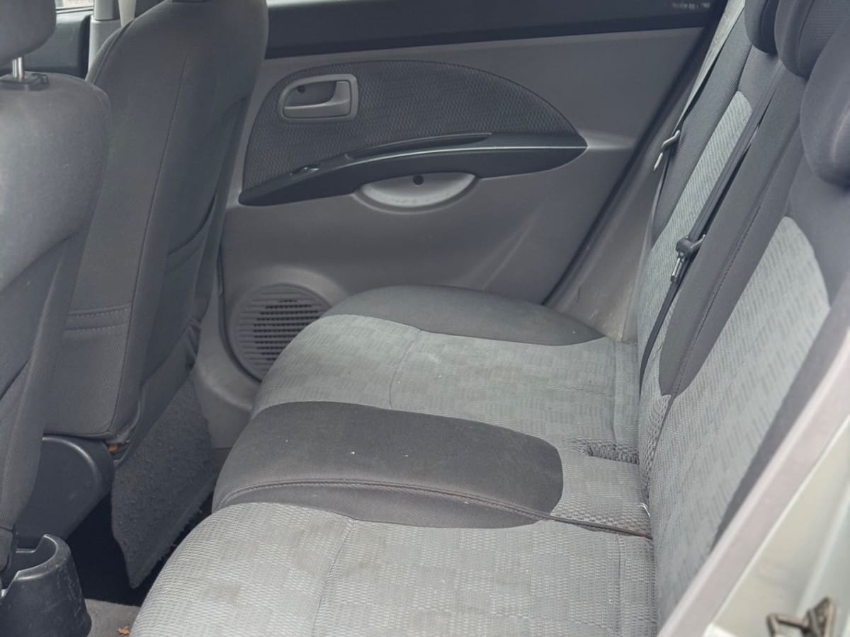 KIA Picanto 1ªs.(04/08) 13