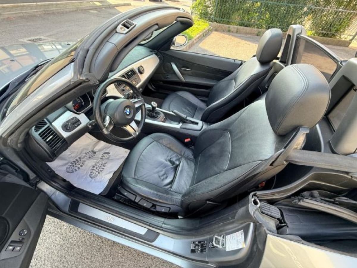 BMW Z4            (E85) 15