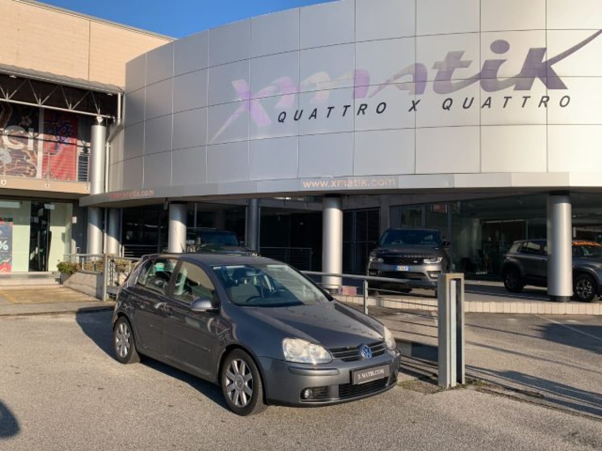 VOLKSWAGEN Golf 5ª serie 109890206