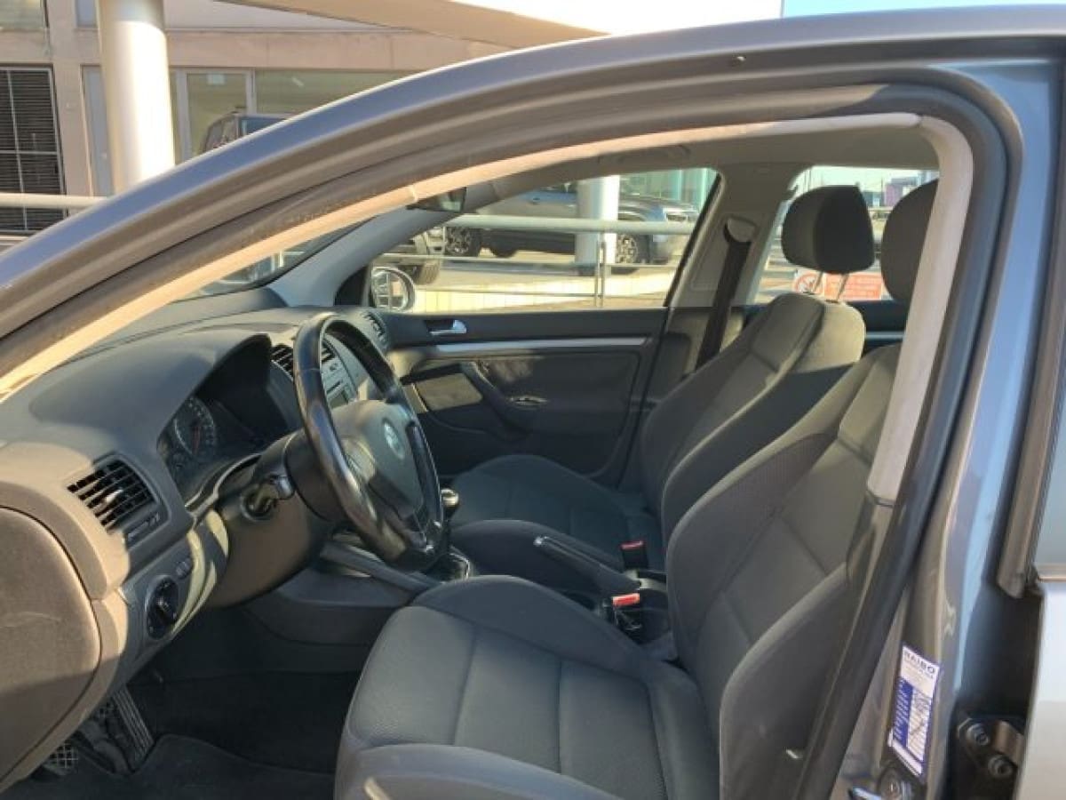 VOLKSWAGEN Golf 5ª serie 7
