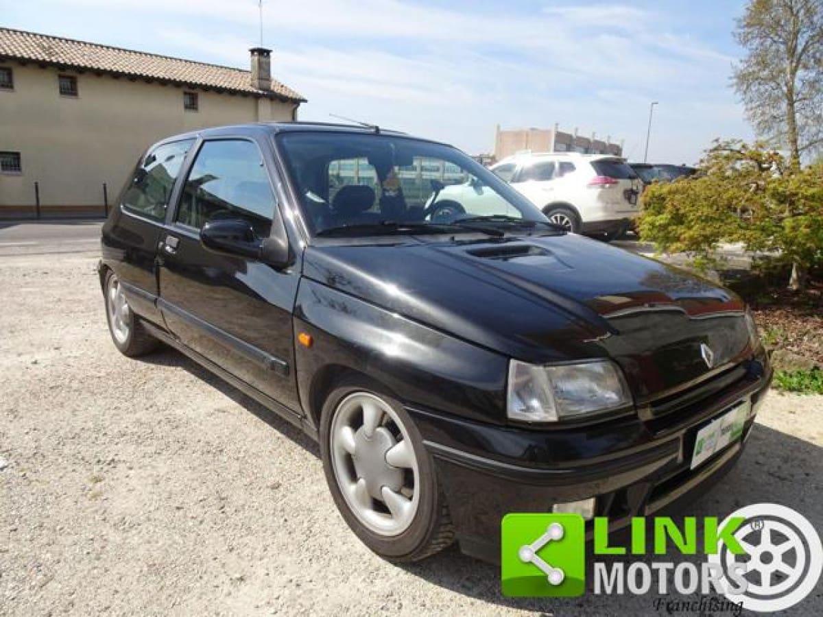 RENAULT Clio 109892551
