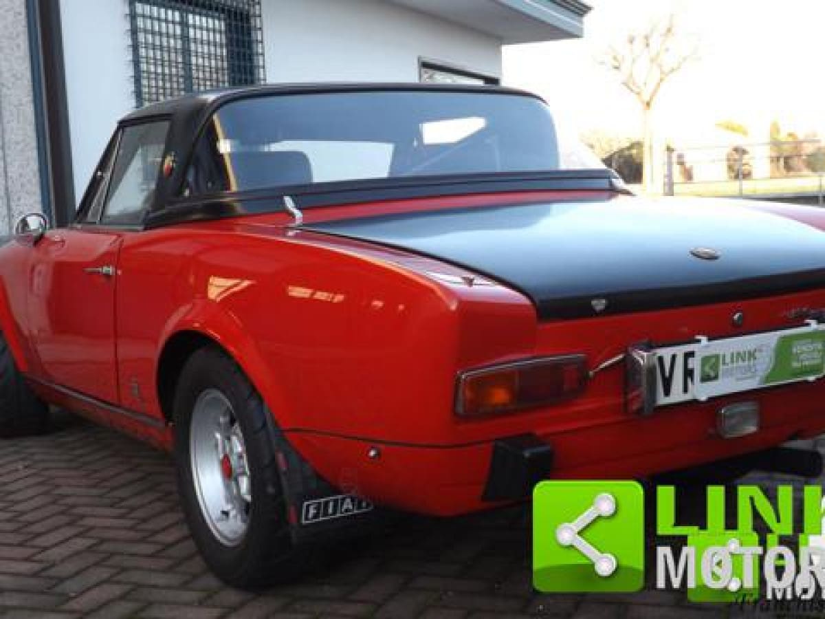 FIAT 124 spider 10