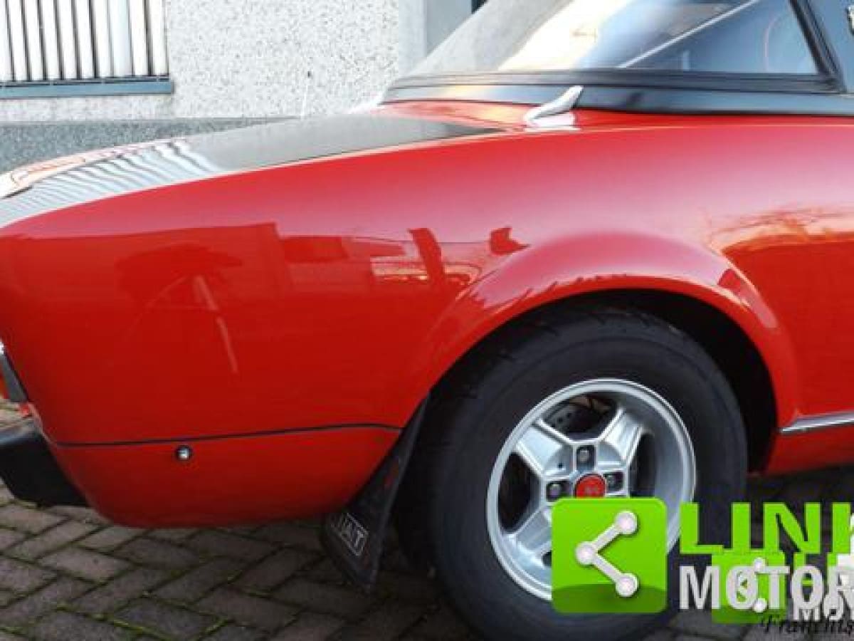 FIAT 124 spider 11