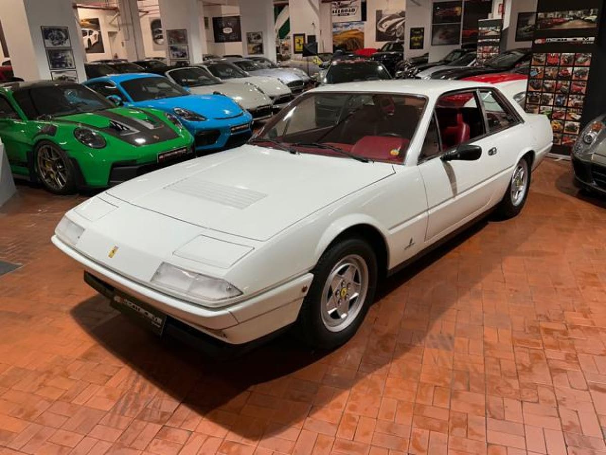 FERRARI 412 8