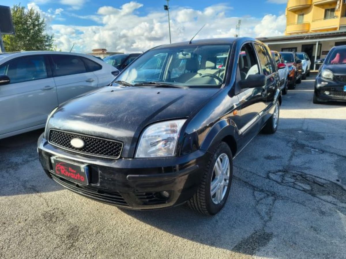 FORD Fusion 2