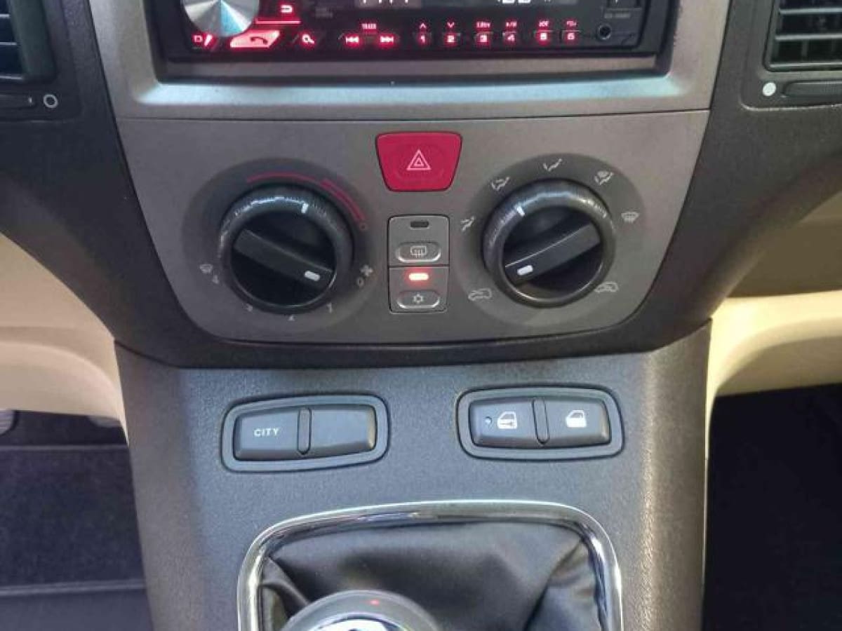 LANCIA Musa 6