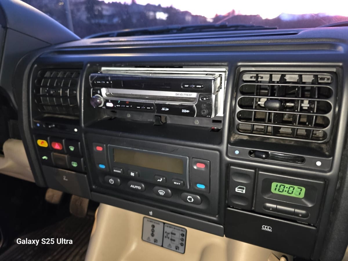 LAND ROVER Discovery 2ª serie 16