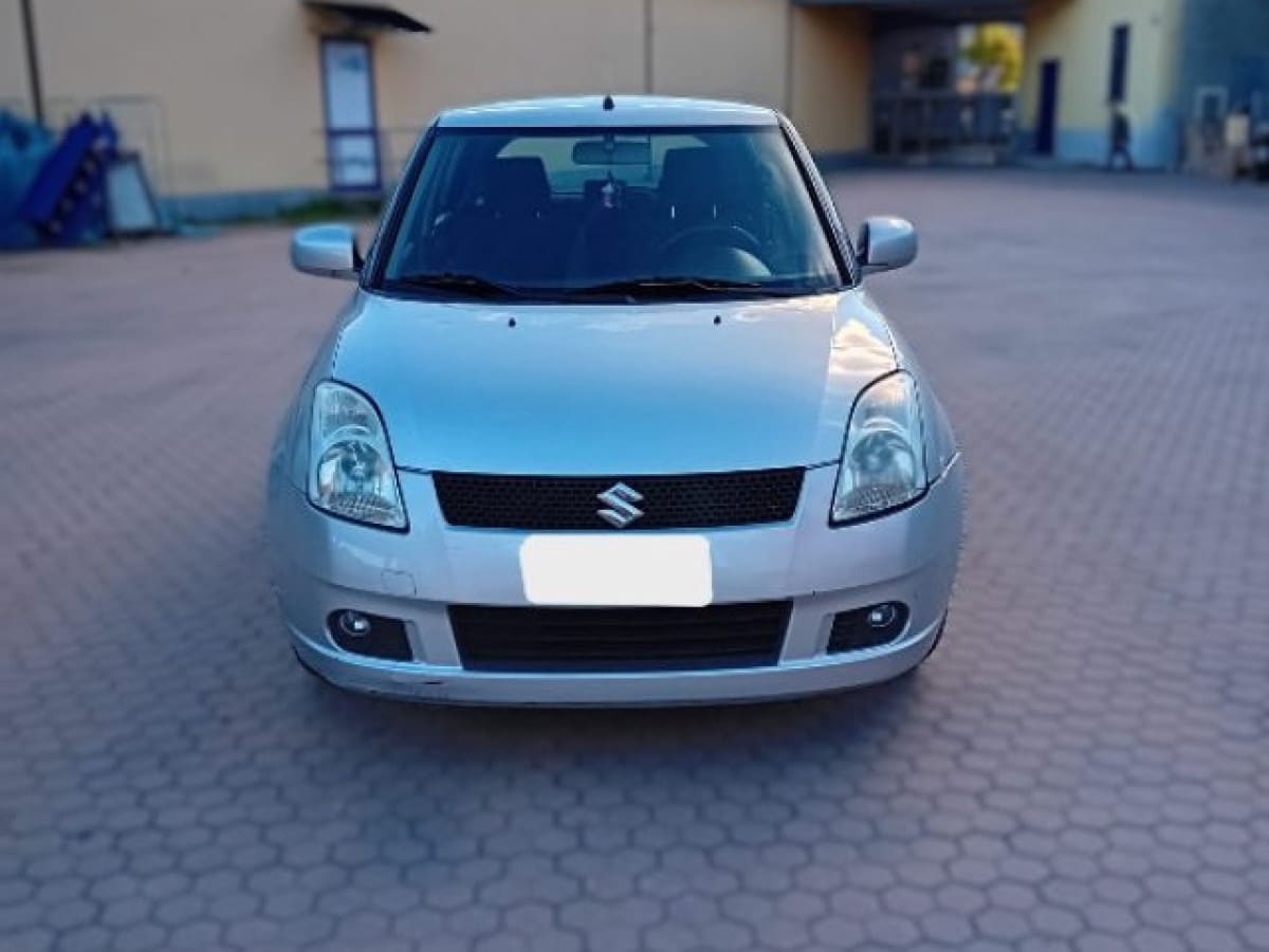 SUZUKI Swift (2005-2010) 109902902
