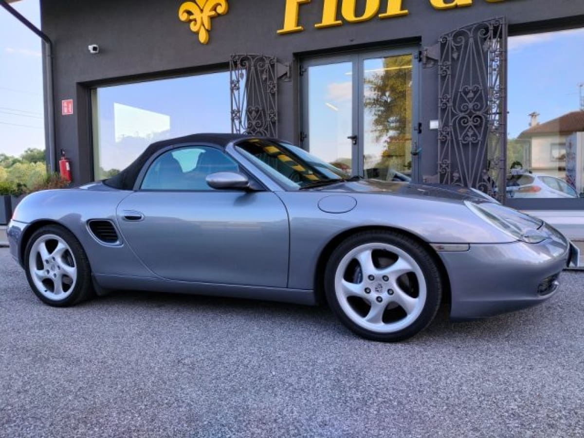 PORSCHE Boxster       (986) 8