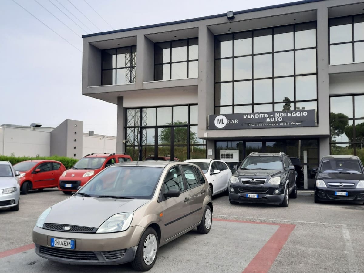 FORD Fiesta 5ª serie 109904591
