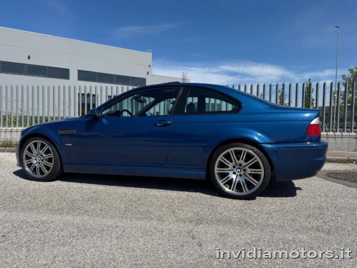 BMW Serie 3       (E46) 12