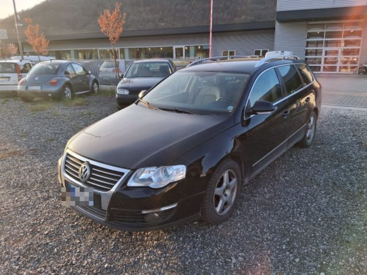 VOLKSWAGEN Passat 6ª serie 109910358