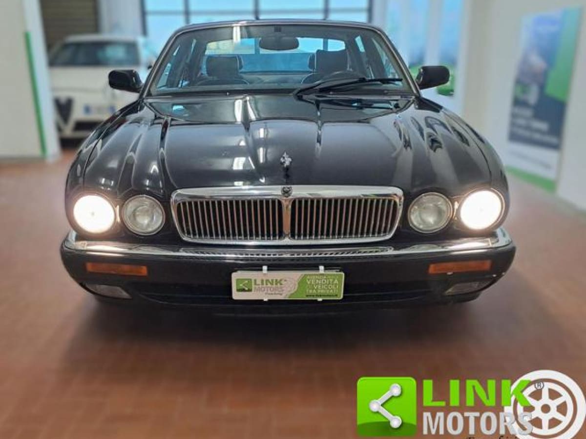 JAGUAR XJ/Sover/Daim\'82-97 2