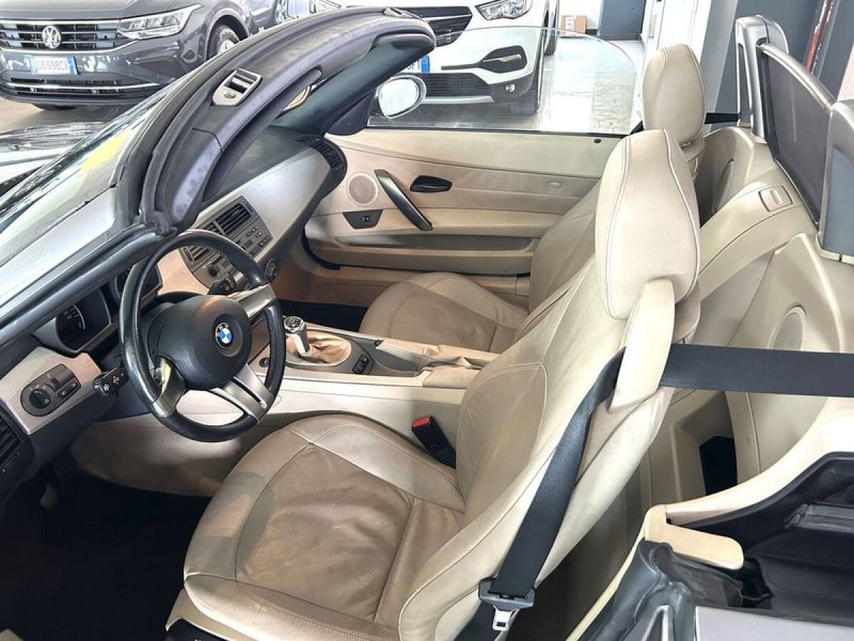 BMW Z4 (E85) 6