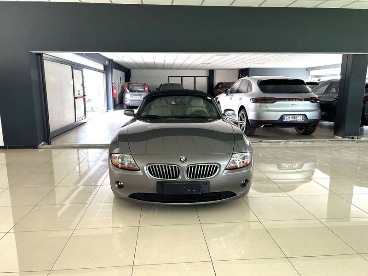 BMW Z4 (E85) 7