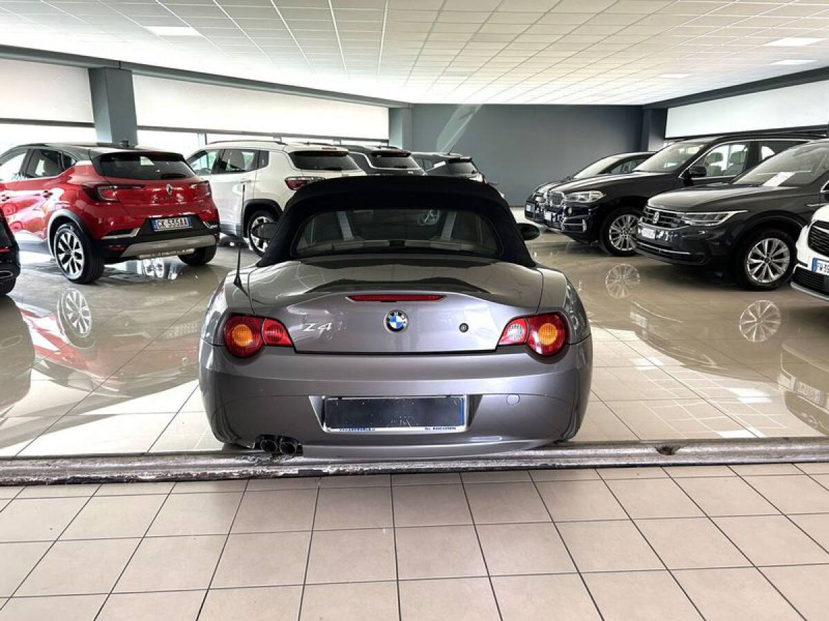 BMW Z4 (E85) 10