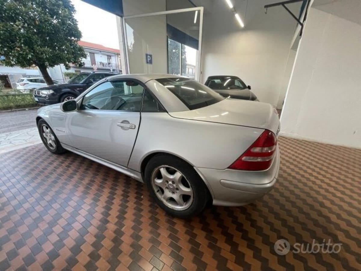 MERCEDES Classe SLK   (R170) 29