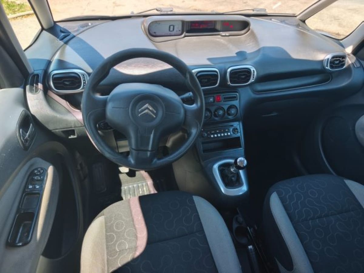 image desc