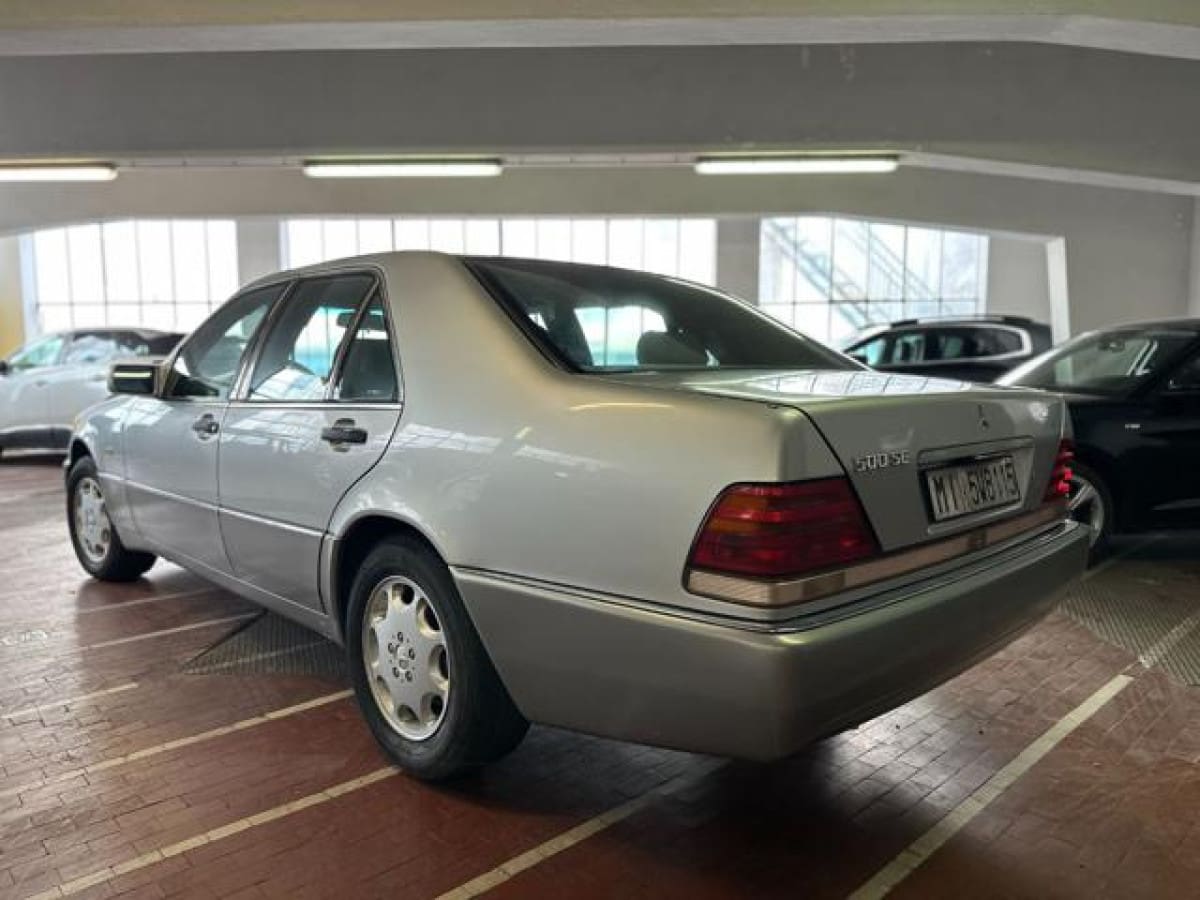 MERCEDES Serie S      (W140) 9