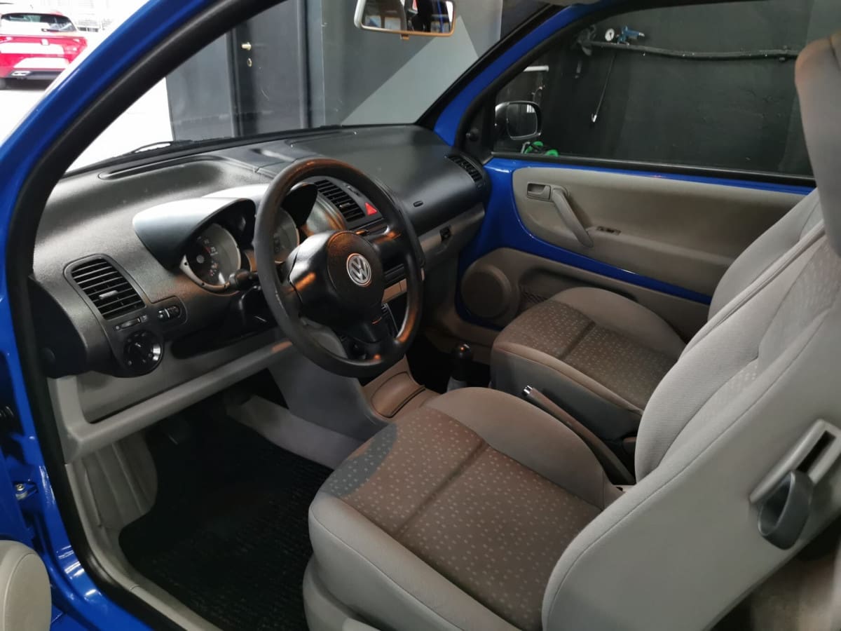 VOLKSWAGEN Lupo 6