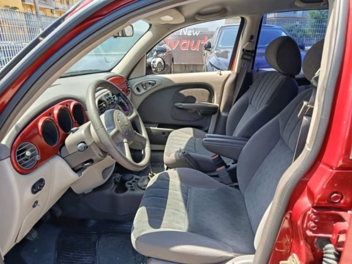CHRYSLER PT Cruiser 4