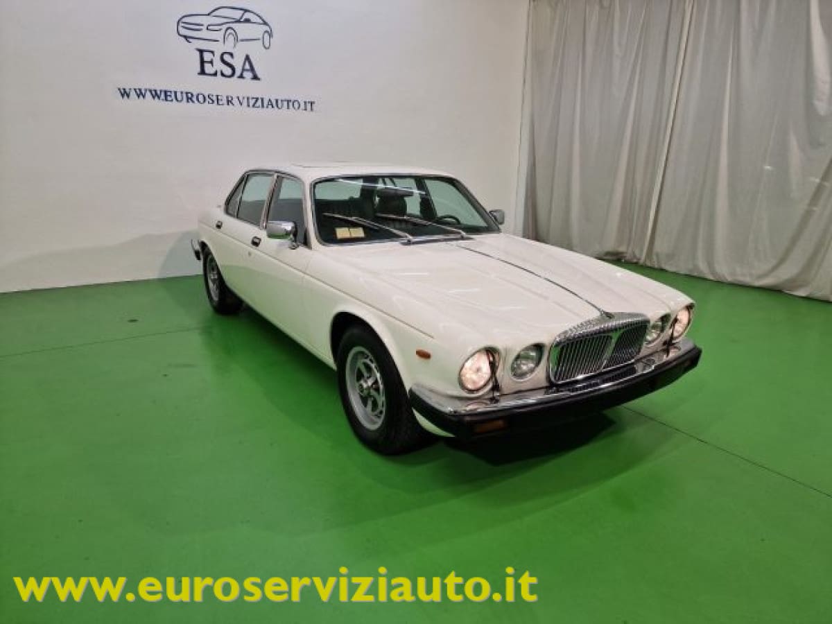 JAGUAR XJ6/XJ12 (1968-86) 10