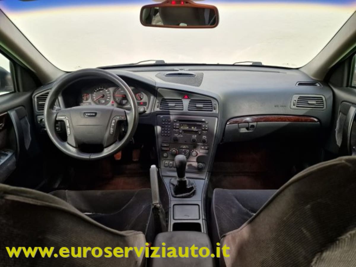 VOLVO V70/XC70 4