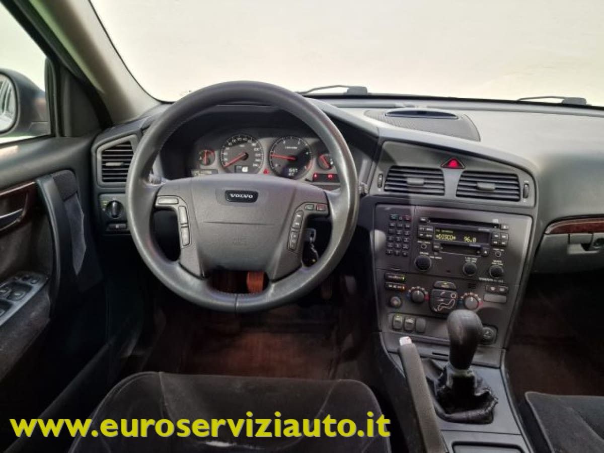 VOLVO V70/XC70 5