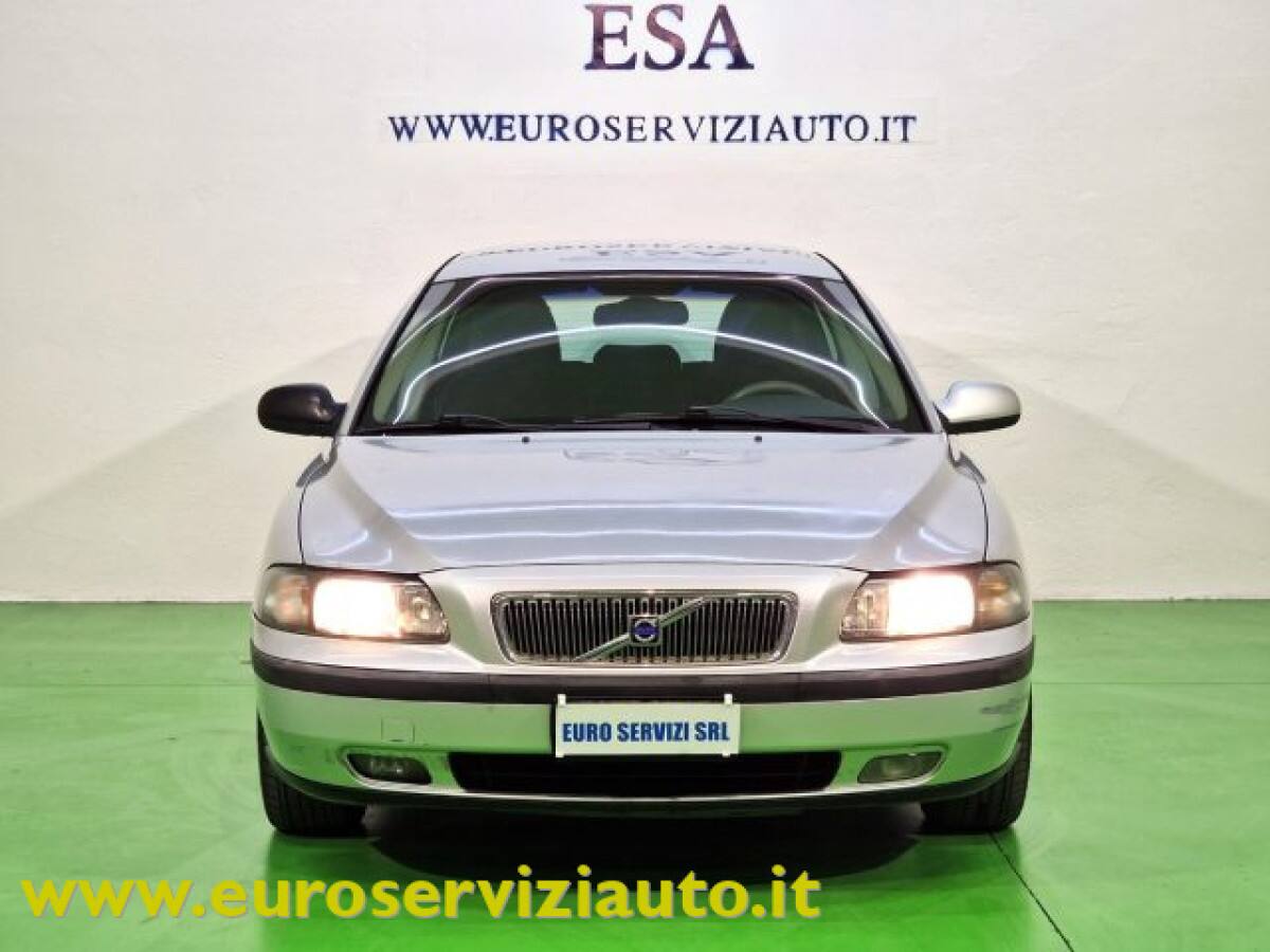 VOLVO V70/XC70 11