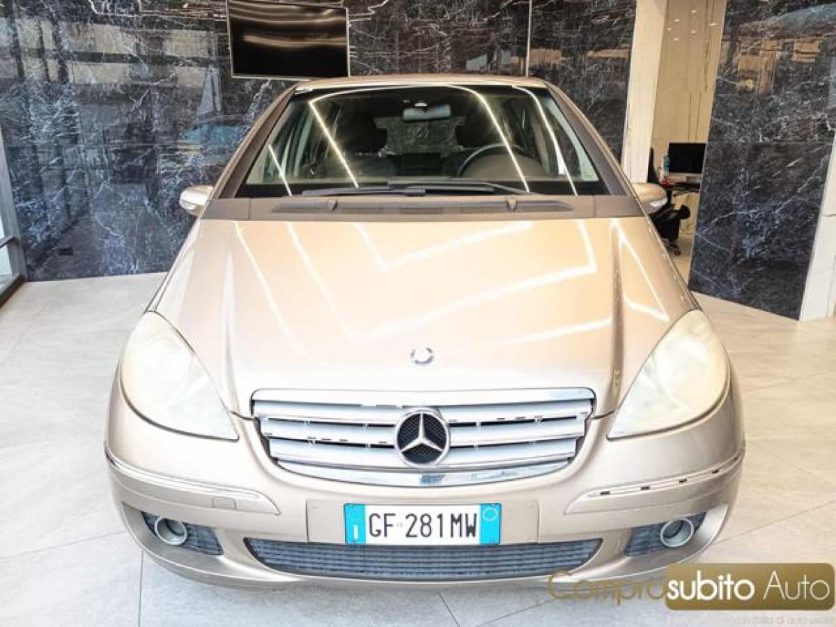 MERCEDES Classe A   (W/C169) 109920061