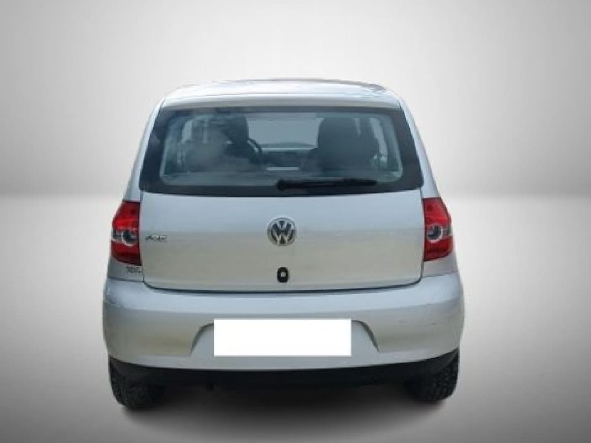 VOLKSWAGEN Fox 3