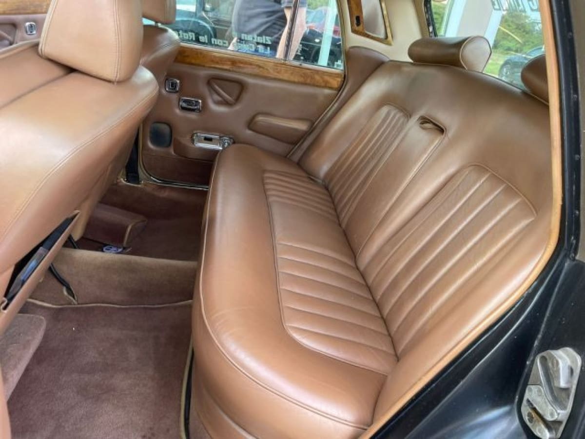 ROLLS ROYCE Silver Shadow 5