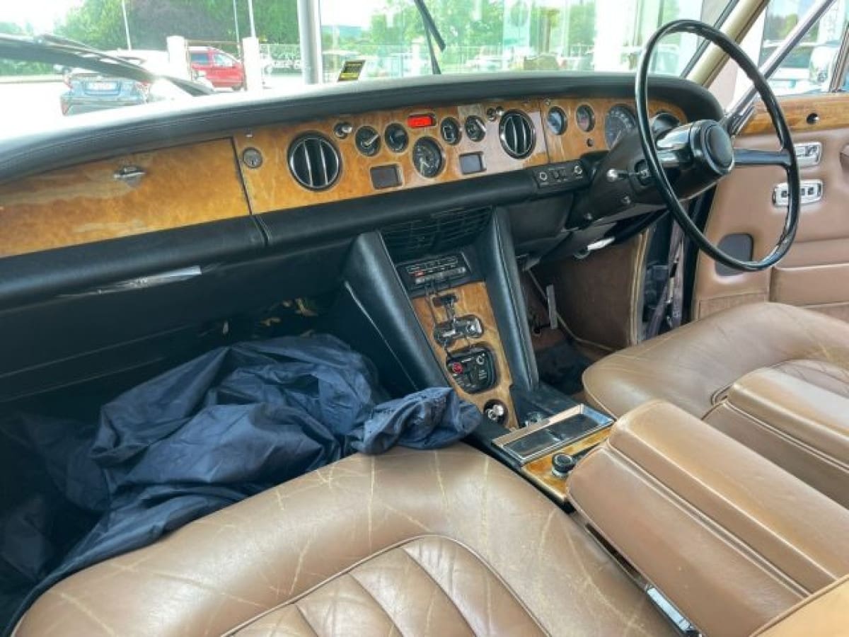 ROLLS ROYCE Silver Shadow 6