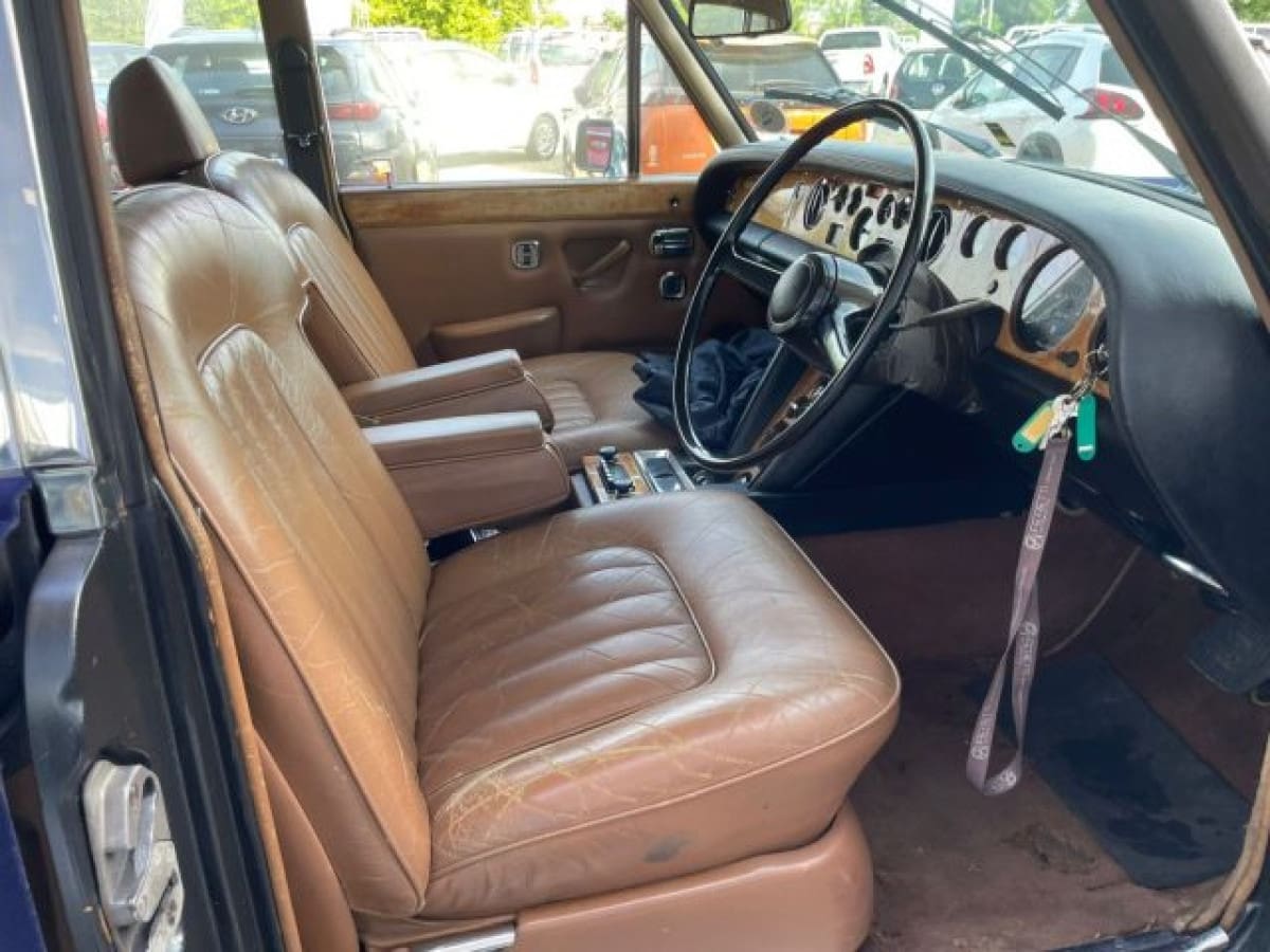 ROLLS ROYCE Silver Shadow 14