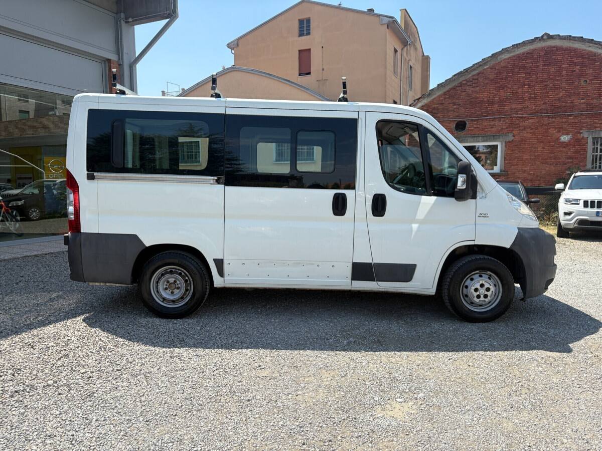 image desc