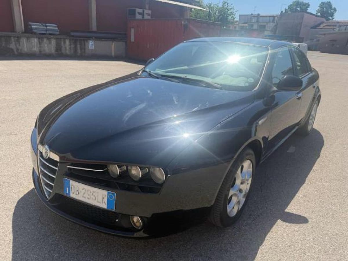ALFA ROMEO 159 8
