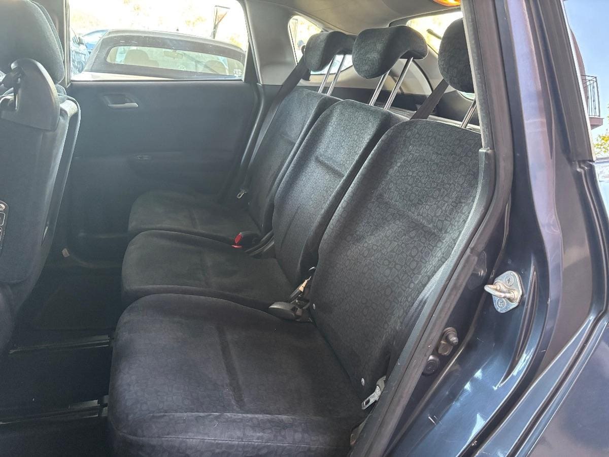 HONDA FR-V 9