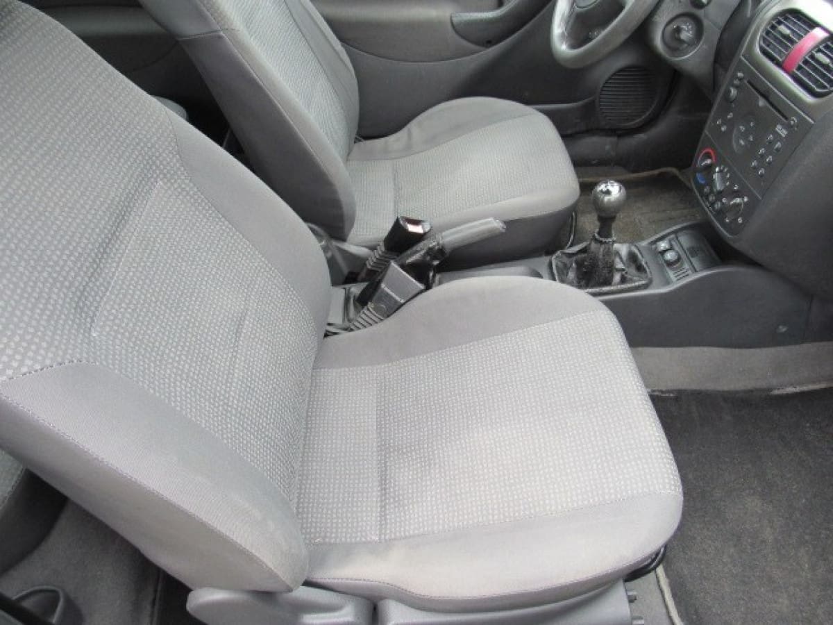 OPEL Corsa 2ª serie 5