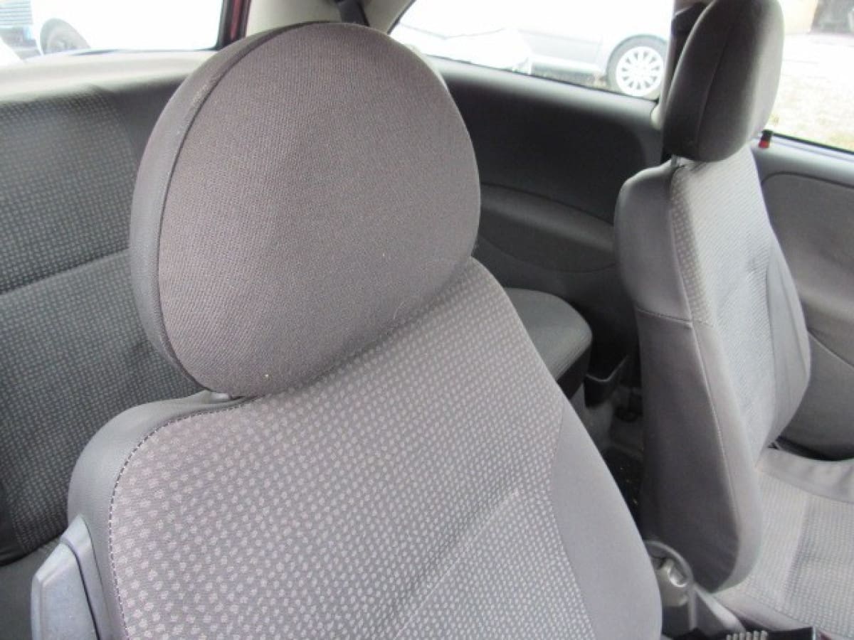 OPEL Corsa 2ª serie 11