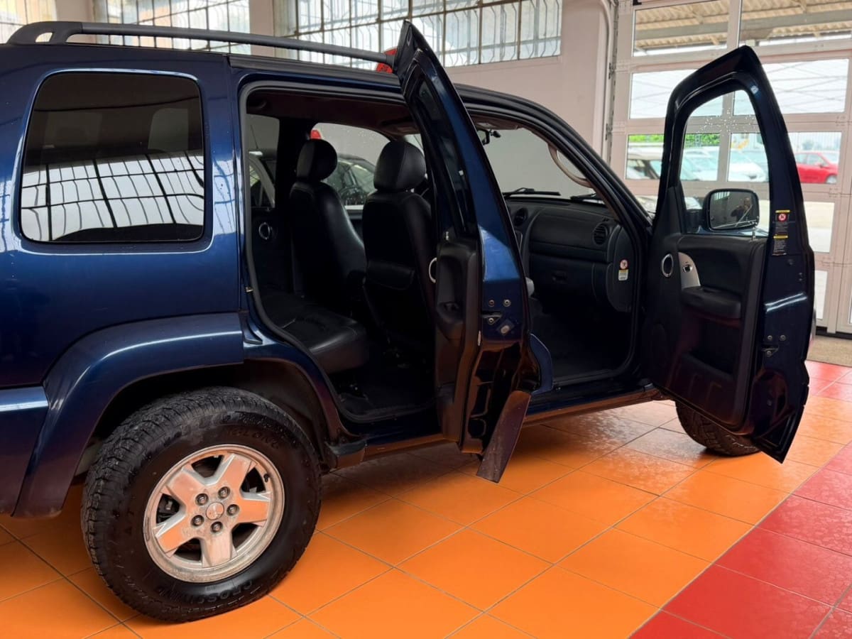 JEEP Cherokee 2ª serie 16