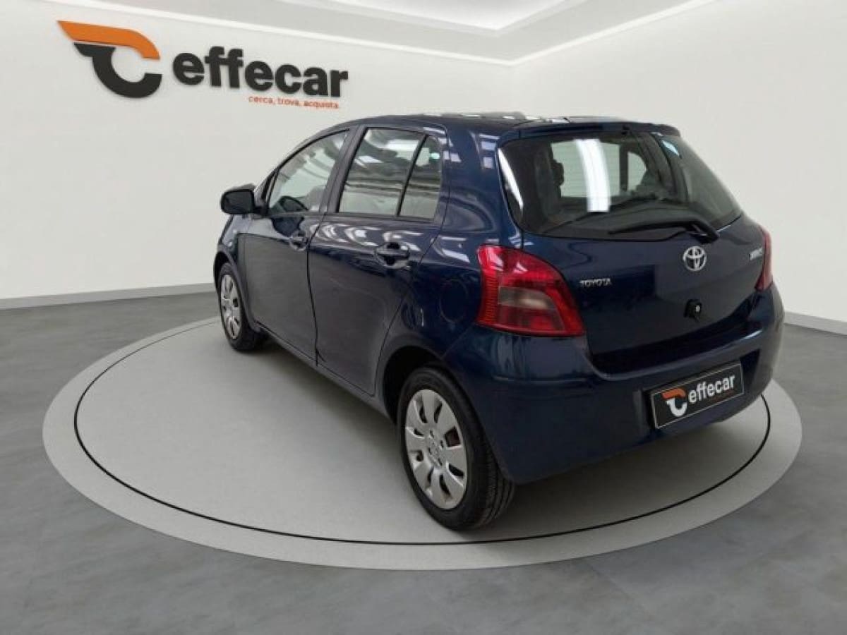 TOYOTA Yaris 2ª serie 8