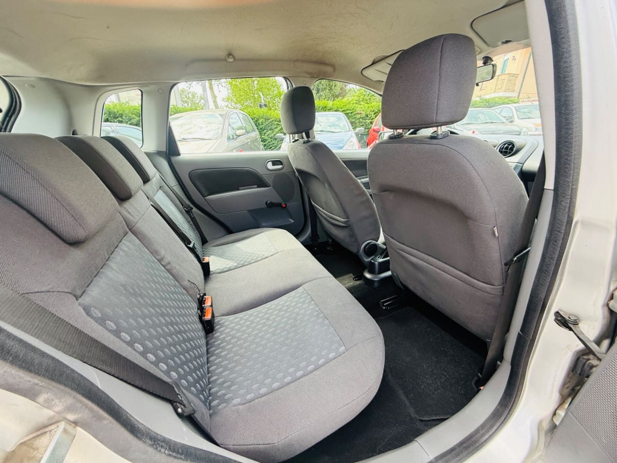 FORD Fiesta 5ª serie 14