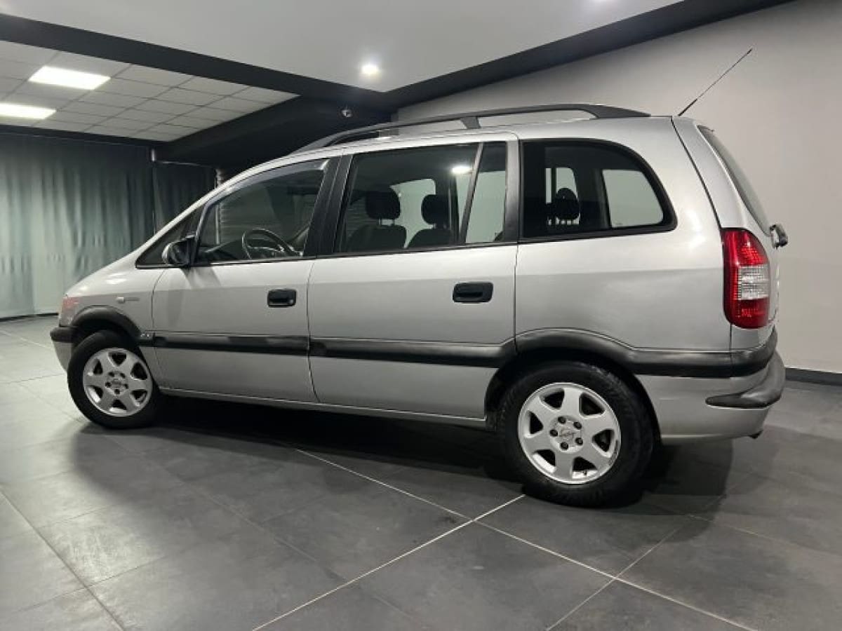 OPEL Zafira 7