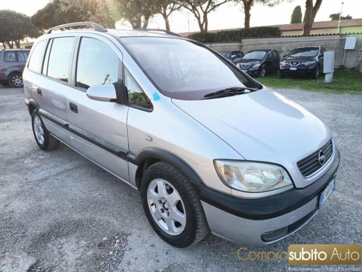 OPEL Zafira 2