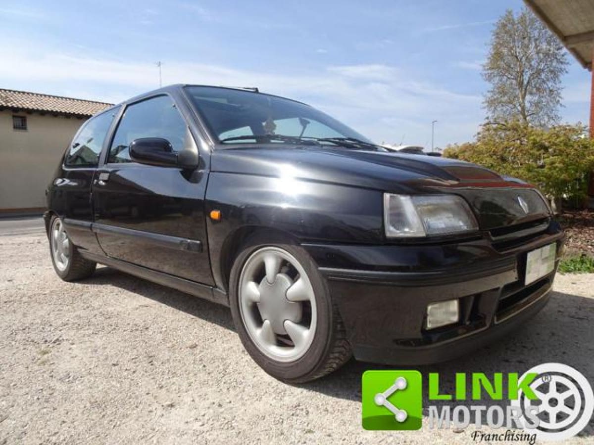 RENAULT Clio 15