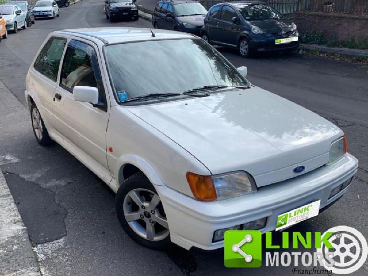 FORD Fiesta 3ª serie 10